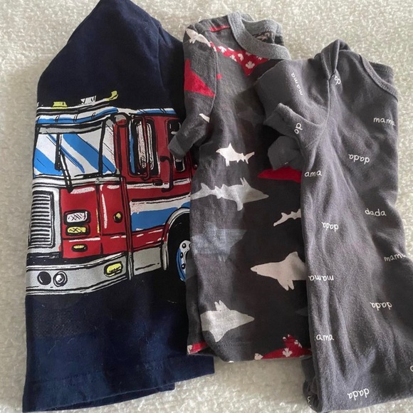 Boys 12-18 month Clothing Lot - Picture 4 of 7